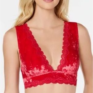 NWT INC VELVET BRALETTE